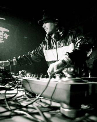 The length DJ (DJ Dlee)