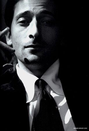   /Adrien Brody/