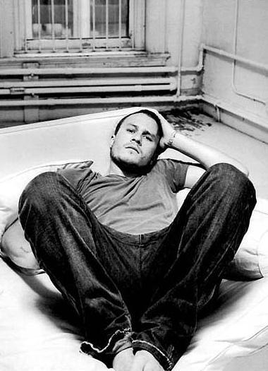   (Heath Ledger)