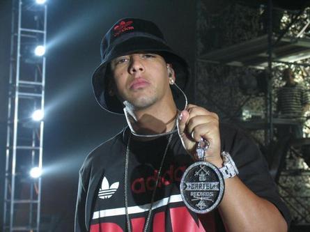   (Daddy Yankee)