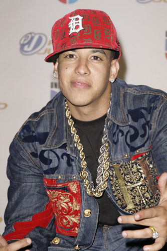   (Daddy Yankee)