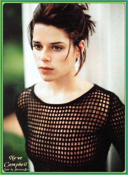   (Neve Campbell)