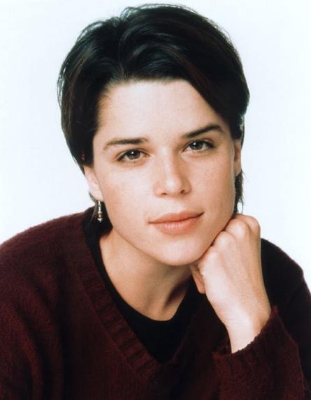   (Neve Campbell)