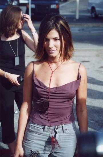   (Sandra Bullock)