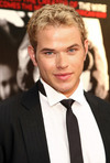    (Kellan Lutz)