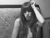    (Lou Doillon)