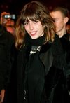    (Lou Doillon)