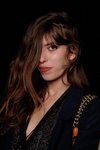    (Lou Doillon)