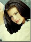    (Yasmine Bleeth )