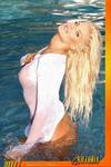    (Victoria Silvstedt)