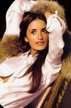    (Penelope Cruz)