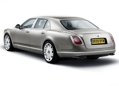 Bentley представила новый седан (фото) Bentley ??????????? ????? ????? (????)